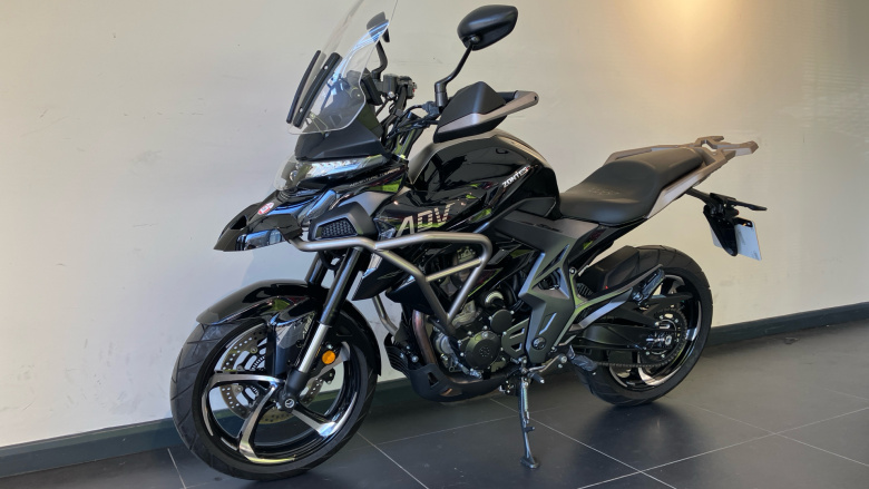 Zontes Zt 350-T (17Inch ) (22MY)